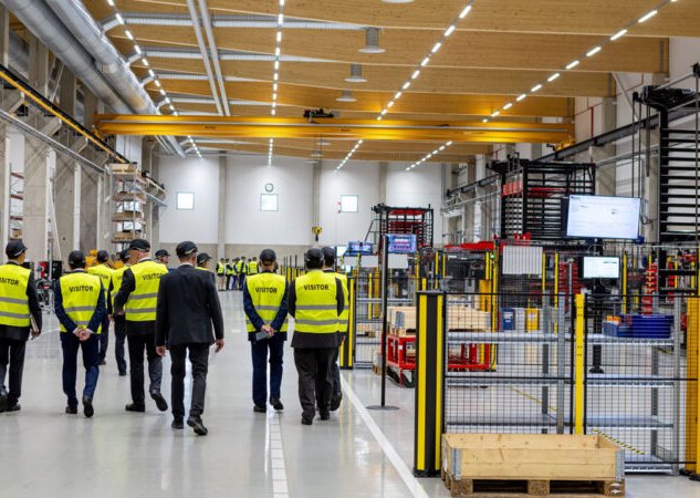 Einweihungsfeier bei AMADA Automation Europe