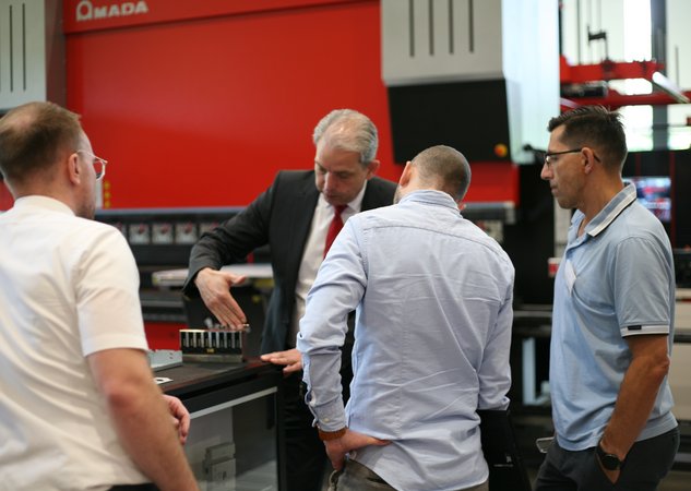 In-house exhibition in Landshut – experience the full range of modern bending technology! (Kopie 1)