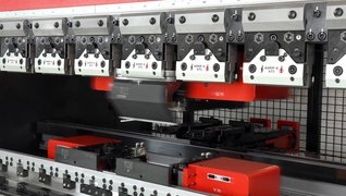 AMADA HRB-ATC, la piegatura si fa smart