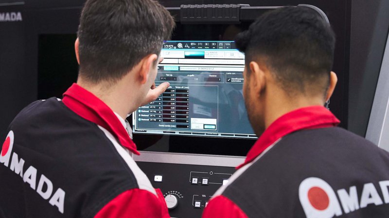 Network of dedicated field engineers